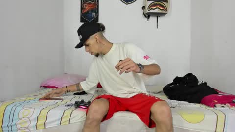 johan_and_antonella online show from 12.13.24