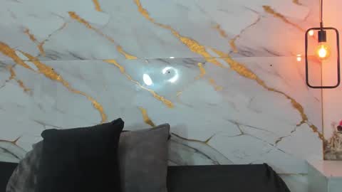 johan online show from 09.21.25