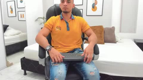 johan online show from 11.28.25