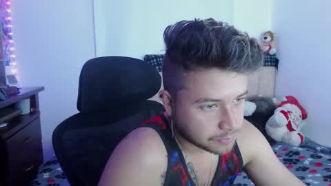 JOHAN independient model online show from 09.16.25