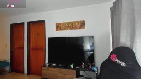 King -    online show from 12.12.24