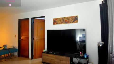 King -    online show from 12.18.24