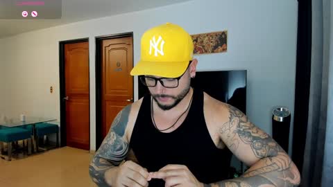 King -    online show from 02.03.25