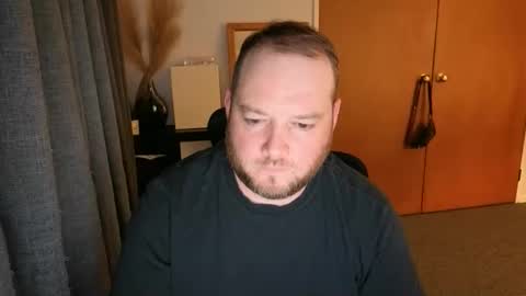 john_bear1 online show from 04.01.26