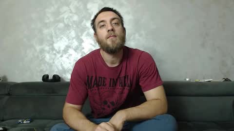 Snapshot of john_green77 chatting on 11.12.25 John online show from 11.12.25