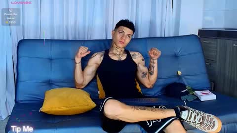 Snapshot of john_mystic chatting on 09.11.25 Jhon Mystic online show from 09.11.25