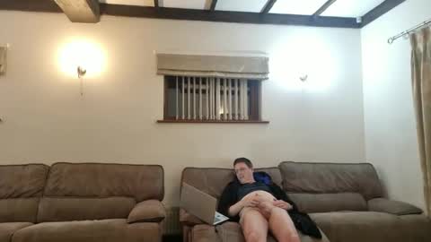 johnathan_stuart33 online show from 05.17.26