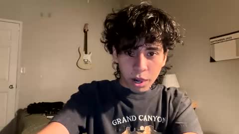 Snapshot of johnj188 chatting on 09.24.25 johnj188 online show from 09.24.25