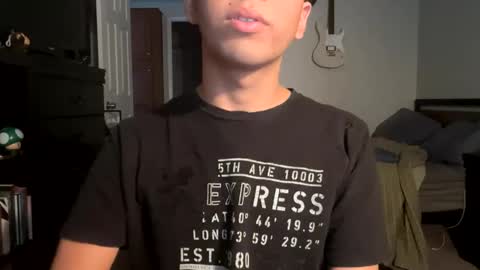 Snapshot of johnj188 chatting on 10.08.25 johnj188 online show from 10.08.25