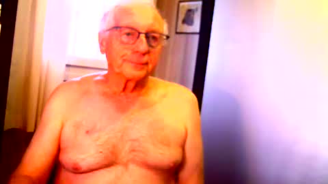 Snapshot of johnjohn6226623 chatting on 01.18.25 johnjohn6226 online show from 01.18.25