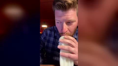 Snapshot of johnjourney2 chatting on 03.10.26 johnjourney2 online show from 03.10.26