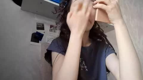 Molly online show from 11.30.25