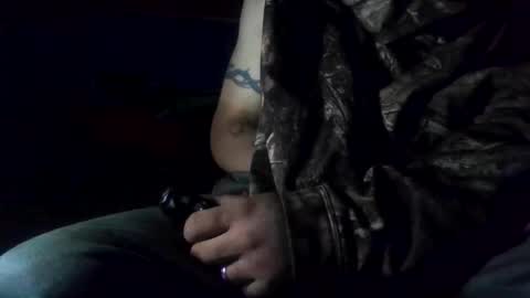 Johnny3982 online show from 04.29.26