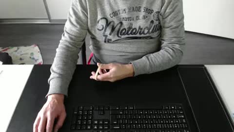 Johnny Walker13 online show from 12.24.24