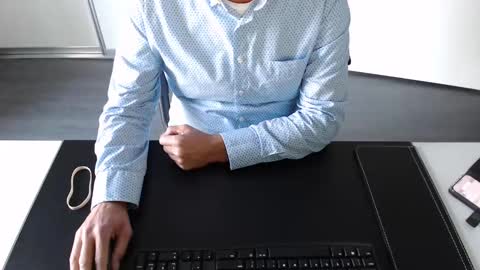 Johnny Walker13 online show from 01.14.25