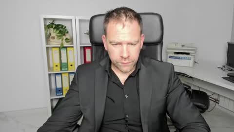 johnnydough82 online show from 12.25.24