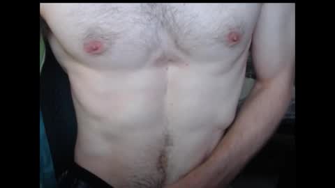 Snapshot of johnnyhammer_ chatting on 11.03.25 johnnyhammer_ online show from 11.03.25