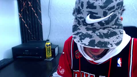 Snapshot of johnsonisaac94_ chatting on 02.06.25 johnsonisaac94  online show from 02.06.25