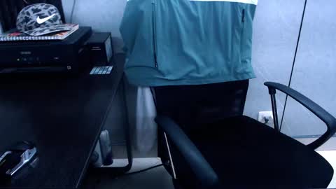 Snapshot of johnsonisaac94_ chatting on 02.13.25 johnsonisaac94  online show from 02.13.25