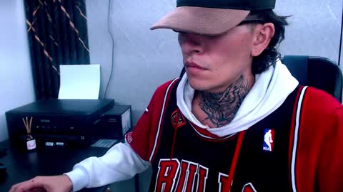 Snapshot of johnsonisaac94_ chatting on 02.16.25 johnsonisaac94  online show from 02.16.25