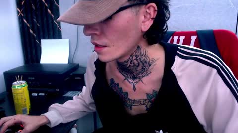 Snapshot of johnsonisaac94_ chatting on 02.16.25 johnsonisaac94  online show from 02.16.25