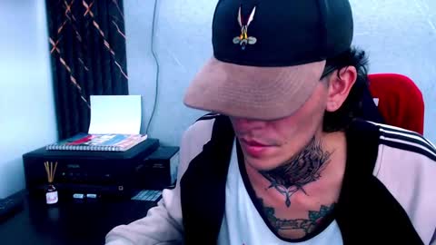 Snapshot of johnsonisaac94_ chatting on 02.17.25 johnsonisaac94  online show from 02.17.25