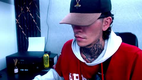 Snapshot of johnsonisaac94_ chatting on 02.20.25 johnsonisaac94  online show from 02.20.25