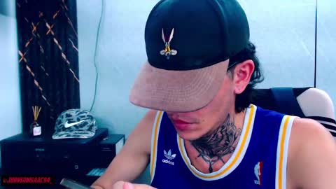 Snapshot of johnsonisaac94_ chatting on 02.25.25 johnsonisaac94  online show from 02.25.25