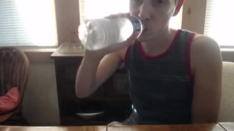 Johston online show from 10.03.25