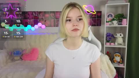 Snapshot of joice_queen chatting on 02.17.25 Paula online show from 02.17.25