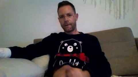 Snapshot of jojo19844 chatting on 11.21.25 jojo19844 online show from 11.21.25