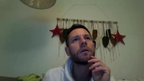 Snapshot of jojo19844 chatting on 12.04.25 jojo19844 online show from 12.04.25