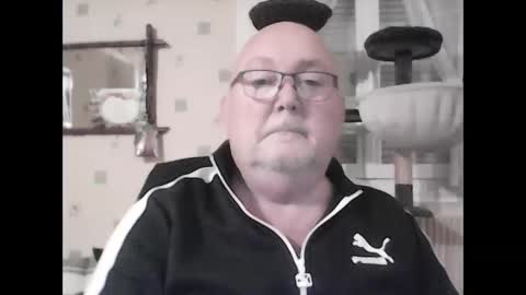 Snapshot of jojo60000529566 chatting on 12.16.24 jojo60000529566 online show from 12.16.24