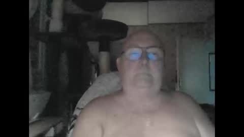 Snapshot of jojo60000529566 chatting on 10.23.25 jojo60000529566 online show from 10.23.25