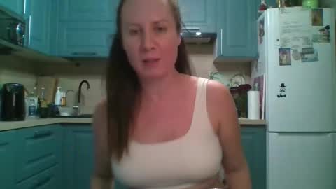 you can call me my Queen online show from 05.15.26