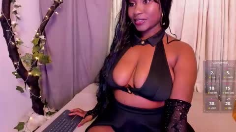 Clara online show from 10.15.25