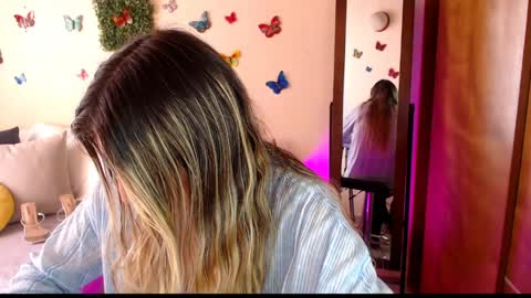 Jolie Mature online show from 04.08.26