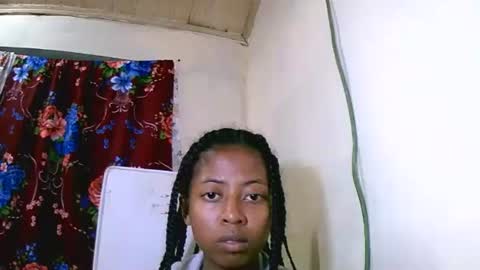 Snapshot of joliekah27 chatting on 01.22.25 joliekah27 online show from 01.22.25