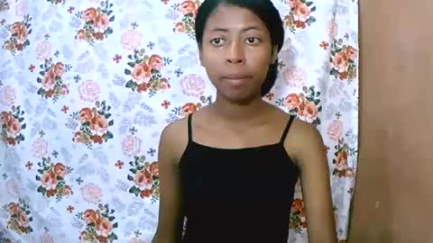 Snapshot of joliekah27 chatting on 03.10.25 joliekah27 online show from 03.10.25