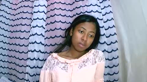 Snapshot of joliekah27 chatting on 09.13.25 joliekah27 online show from 09.13.25