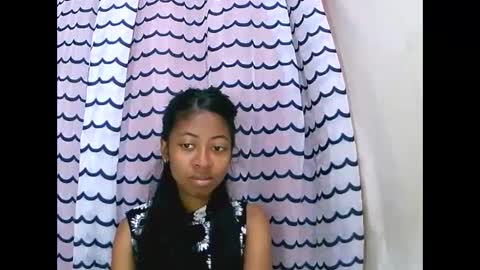 Snapshot of joliekah27 chatting on 09.15.25 joliekah27 online show from 09.15.25