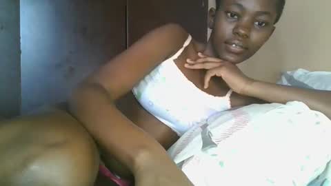 jollynabeb online show from 12.20.25