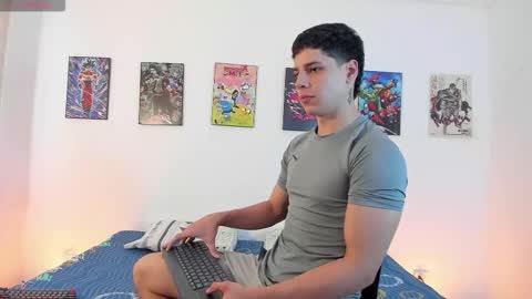 Instagram jonathanfit14 online show from 03.26.26