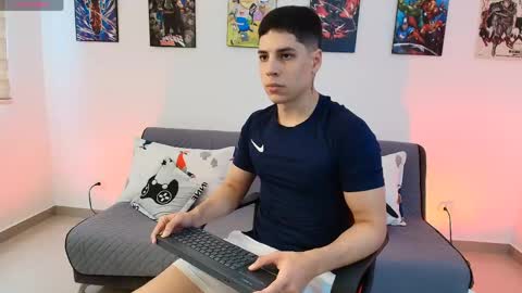 Instagram jonathanfit14 online show from 04.14.26