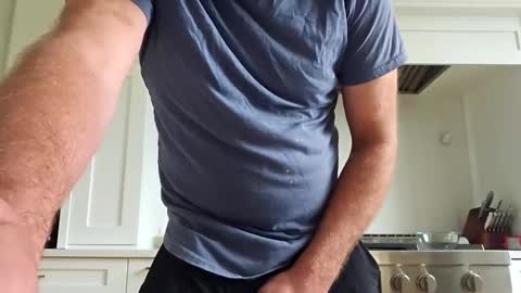 Snapshot of jonesy420xoo chatting on 09.28.25 jonesy420xoo online show from 09.28.25