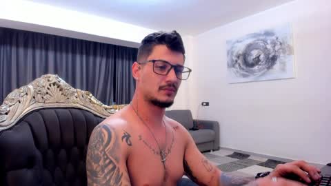 jonnyporn1 online show from 04.07.26