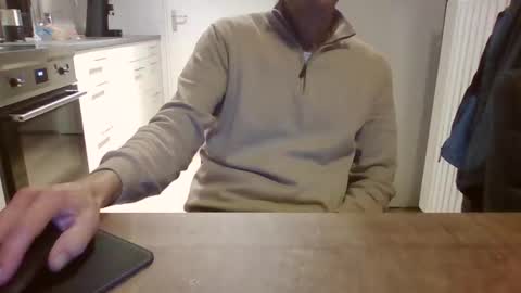 Snapshot of jop55 chatting on 11.02.25 Jop55 online show from 11.02.25