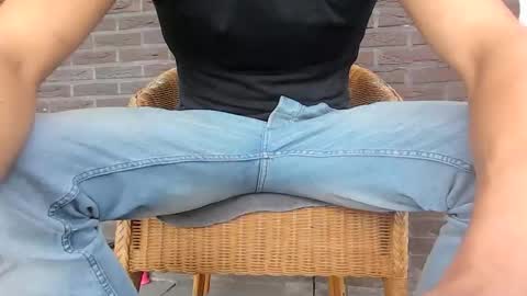 Snapshot of jordie198902 chatting on 09.30.25 jordie198902 online show from 09.30.25