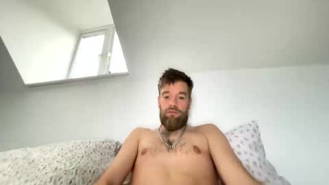 Snapshot of jordy_84 chatting on 10.08.25 Jordy boy online show from 10.08.25