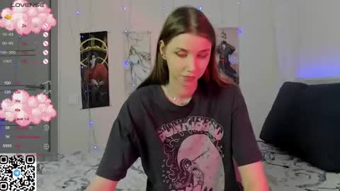 Mila online show from 02.11.25